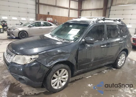 2012 Subaru Forester 2.5X Premium z USA, uszkodzony, nr VIN JF2SHADC4CH419441
